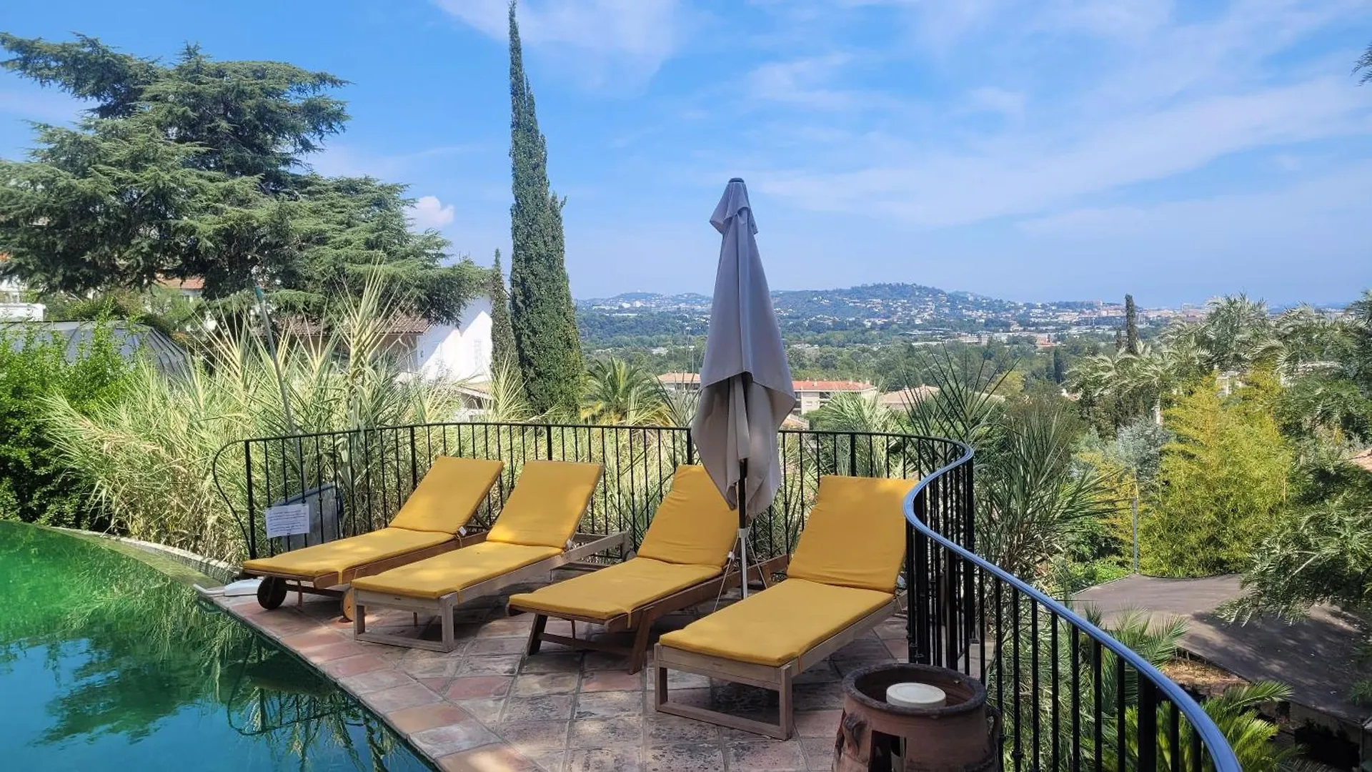 Villa Ardjoeno Mandelieu-la-Napoule